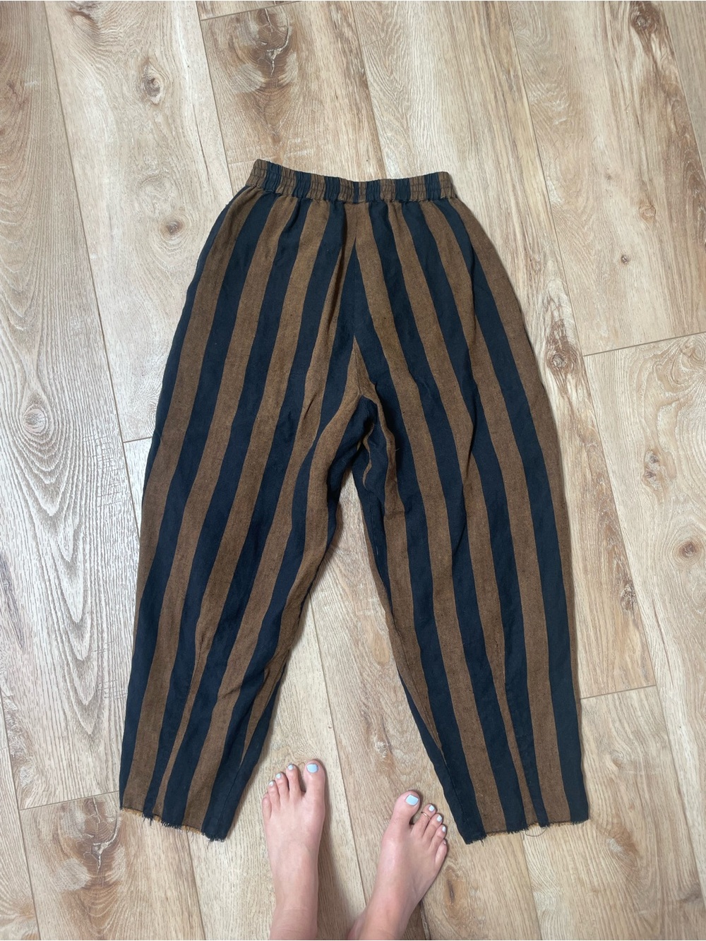 Beyond Nine Huxley trousers - Picture 7 of 7